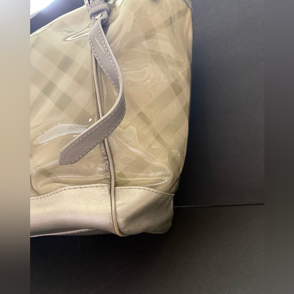 Burberry metallic leather trim pvc bag - Picture 14 of 14